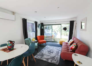 Sandymount Cottage - Your Ultimate Peninsula Retreat